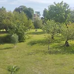 Domaine Des Cerisiers Hébergement de vacances