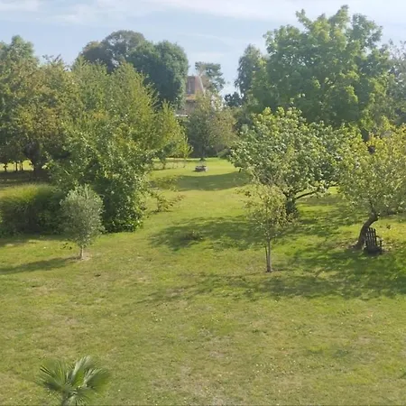 Domaine Des Cerisiers Hébergement de vacances