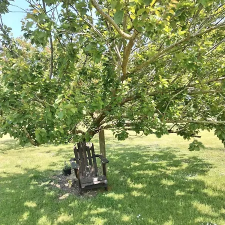 Domaine Des Cerisiers Hébergement de vacances Berville-sur-Mer