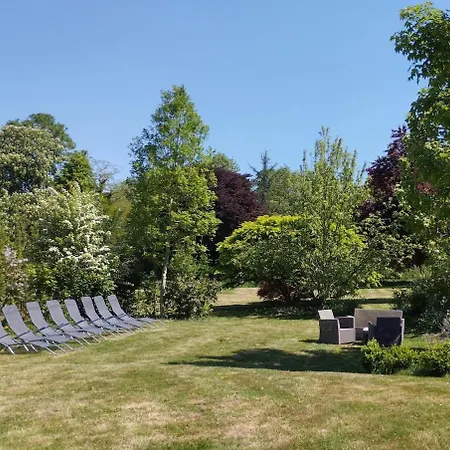Domaine Des Cerisiers - Acces Direct Piste Cyclable Reliant Honfleur - Parking Prive - Grand Jardin Holiday home Berville-sur-Mer