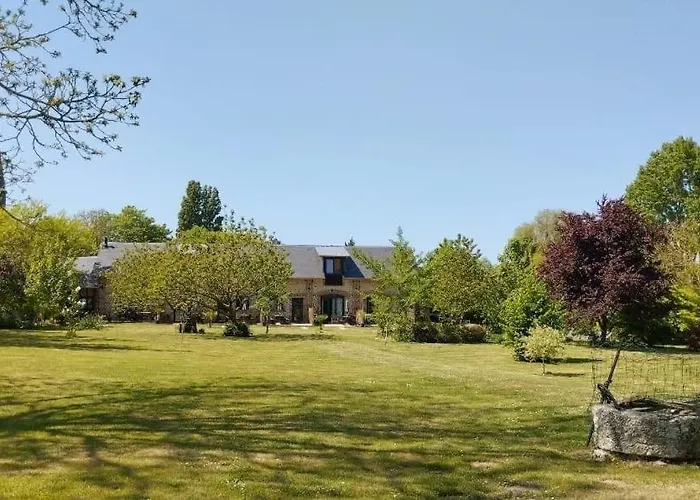 Domaine Des Cerisiers - Acces Direct Piste Cyclable Reliant Honfleur - Parking Prive - Grand Jardin Holiday home